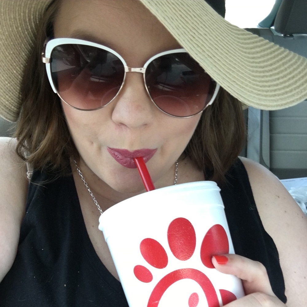 Meet your Posher, Kaitlyn